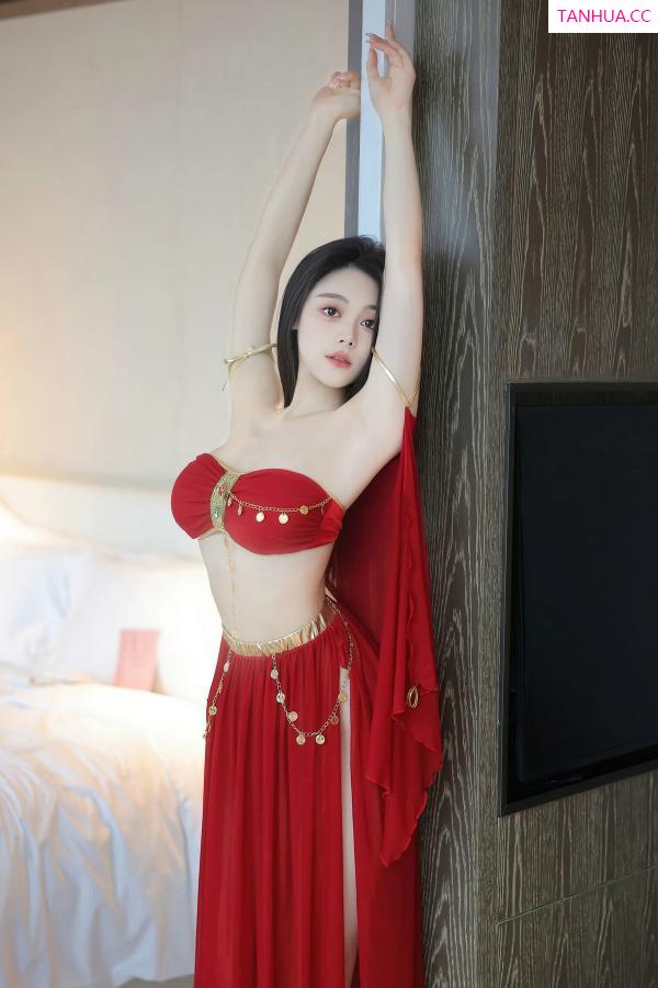   [XiuRen]高清写真图 2024.04.19 No.8420 清妙 异域风情第40张图片
